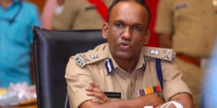 പോലീസ്-ഉദ്യോഗസ്ഥര്‍ക്ക്-വിജിലന്‍സ്-പ്രവേശനത്തിന്-ഇനി-യോഗ്യതാ-പരീക്ഷ