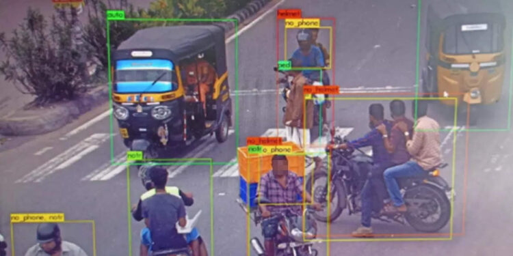 726-എഐ-ക്യാമറാ-കണ്ണ്;-ബൈക്കിലെ-മൂന്നാമത്തെയാൾ-കുട്ടിയായാലും-പിഴ;-നിയമലംഘകർക്കുള്ള-പിഴത്തുക-അറിയാം