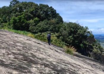 മീനുളിയാൻ-പാറയും-കാറ്റാടിക്കടവും-അടച്ചുപൂട്ടി-വനംവകുപ്പ്‌;-സഞ്ചാരികൾ-വണ്ണപ്പുറത്തെ-കൈയൊഴിയും