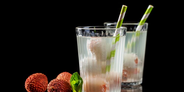 ഹെല്‍ത്തിയായി-ശരീരം-തണുപ്പിക്കുന്ന-ചില-പാനീയങ്ങള്‍-ഇതാ