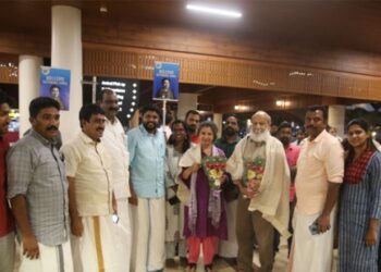 ബുക്കര്‍-പ്രൈസ്-ജേതാവ്-ഗീതാഞ്ജലി-ശ്രീ-ഫോര്‍ട്ട്-കൊച്ചിയില്‍-എത്തി