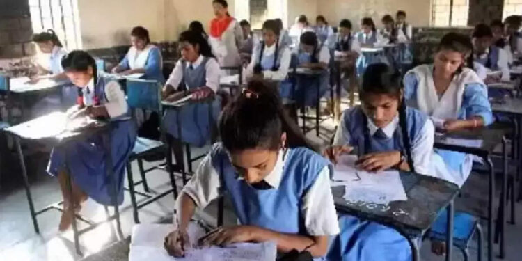 class-12th-result-2022-vs-2023:-2022-ല്‍-പ്ലസ്-ടു-വിജയശതമാനം-8387;-ഇപ്രാവശ്യം-0.92-വിജയ-ശതമാനത്തിന്‍റെ-കുറവ്