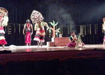 അടിയാളന്റെ-തുടിയിലുയരുന്ന-ജീവിതത്തിന്റെയൊച്ച