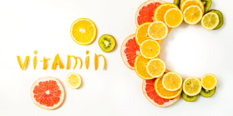 ​വിറ്റമിന്‍-സിയുടെ-കുറവ്-അത്ര-നിസ്സാരമായി-കാണണ്ട,-ഈ-പ്രശ്‌നങ്ങള്‍-തേടി-എത്തും​