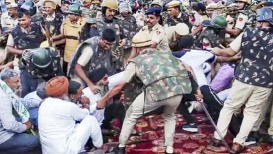 കുരുക്ഷേത്രയില്-കർഷകരെ-തല്ലിച്ചതച്ചു