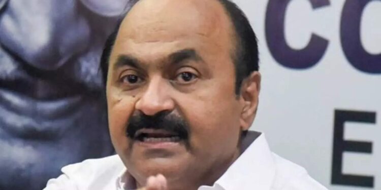 മഴക്കെടുതി:-അടിയന്തിര-ദുരിതാശ്വാസ-പ്രവർത്തനങ്ങൾക്ക്-നടപടി-വേണം;-പനിക്കണക്ക്-സർക്കാർ-മറച്ച്-വയ്ക്കരുത്