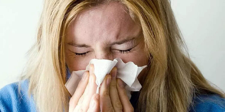 പ്രതിരോധ-ശേഷി-കുറയ്ക്കുന്ന-ഈ-ഭക്ഷണങ്ങളെ-അകറ്റി-നിർത്തിയാൽ-ആരോഗ്യം-സംരക്ഷിക്കാം