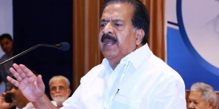 ഉമ്മൻ-ചാണ്ടി-മരിച്ചതിൻ്റെ-പിറ്റേന്നുതന്നെ-സ്ഥാനാർഥിയെ-തീരുമാനിക്കാനാകുമോ?-കെ-സുധാകരൻ-പറഞ്ഞതിനോട്-യോജിപ്പില്ലെന്ന്-രമേശ്-ചെന്നിത്തല