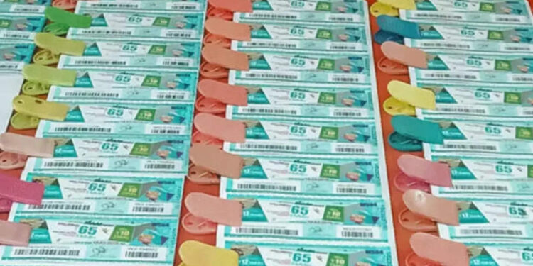 kerala-lottery-result-today:-ഇന്നത്തെ-ലക്ഷാധിപതി-നിങ്ങളാകാം?-75-ലക്ഷം-സ്വന്തമാക്കാൻ-അവസരം