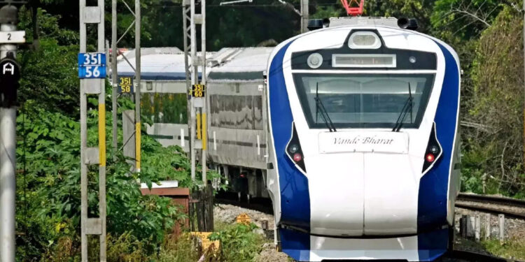 എല്ലാം-സജ്ജം;-കേരളത്തിന്‍റെ-രണ്ടാം-വന്ദേ-ഭാരത്-പുലർച്ചെ-മംഗലാപുരത്ത്-നിന്നോ?-തിരിച്ചുള്ള-സർവീസ്-എങ്ങനെ?-സാധ്യതകൾ