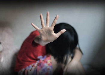 ഗോൾഡ് കോസ്റ്റിൽ, ശിശുസംരക്ഷണ കേന്ദ്രങ്ങളിലെ 91 പെൺകുട്ടികളെ പീഡിപ്പിച്ച  മനുഷ്യനെ അറസ്റ്റ് ചെയ്തു.