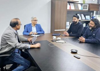 ഡോക്ടർ കാന സുരേഷൻ മെൽബണിലെ ഐ എച്ച് എൻ ഏ ക്യാമ്പസ് സന്ദർശിച്ചു.