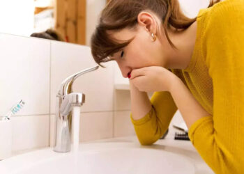 മനംപുരട്ടല്‍-ഒഴിവാക്കാന്‍-വഴികള്‍-അറിയാം