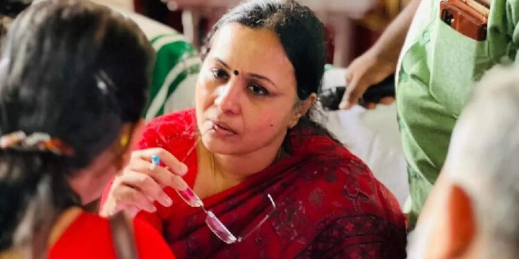 ആലുവ-സംഭവം;-കുട്ടിക്ക്-വിദഗ്ധ-ചികിത്സ-ഉറപ്പുവരുത്തിയെന്ന്-മന്ത്രി,-ഒരുലക്ഷം-രൂപ-അടിയന്തര-സഹായം