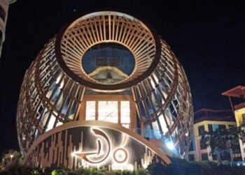 വീഗ-നഗരത്തിലെ-ജലപ്പാവകൾ.-വിയറ്റ്നാം-കാഴ്ചകൾ