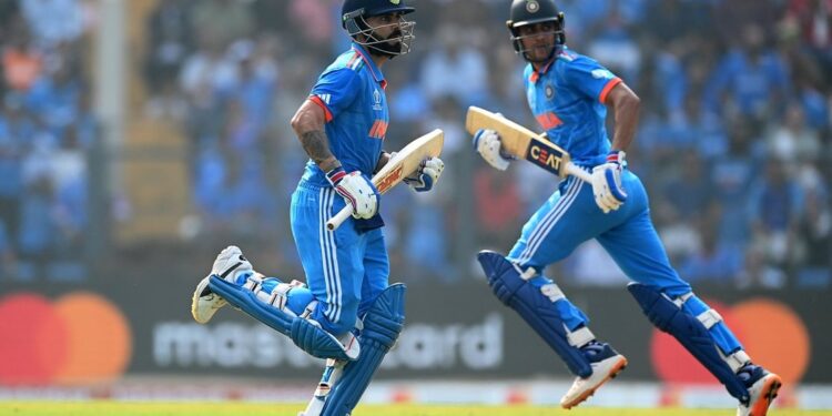 ind-vs-sl-live-score-updates:-കോഹ്ലിക്കും-ഗില്ലിനും-ഫിഫ്റ്റി;-നില-മെച്ചപ്പെടുത്തി-ഇന്ത്യ