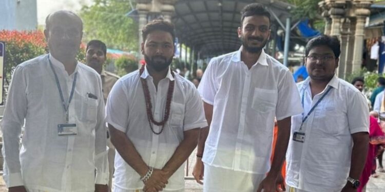 തിരുപ്പതി-ക്ഷേത്ര-ദർശനം-നടത്തി-ഇന്ത്യൻ-ക്രിക്കറ്റ്-താരങ്ങൾ,-വീഡിയോ