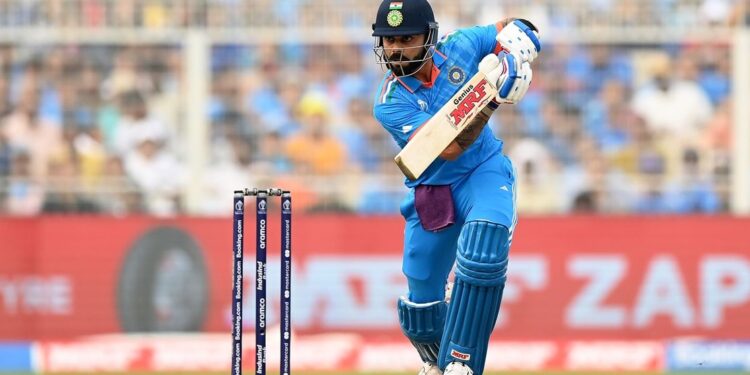 ബർത്ത്-ഡേ-സ്പെഷ്യൽ-ഇന്നിംഗ്സുമായി-കോഹ്ലി