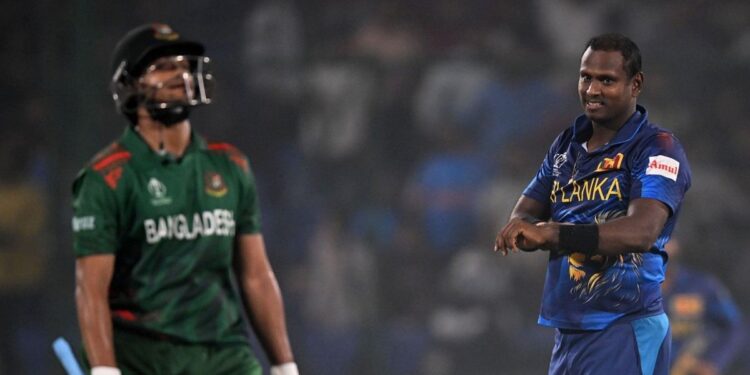 ഇതല്ലേ-മധുര-പ്രതികാരം,-‘ഷാക്കിബ്-ഔട്ട്-കംപ്ലീറ്റ്ലി’