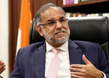 തൊഴില്‍നിയമം-ലംഘിച്ചു;-മുന്‍-ഇന്ത്യന്‍-ഹൈക്കമ്മിഷണര്‍-വീട്ടുജോലിക്കാരിക്ക്-ഒരു-കോടി-രൂപ-നല്‍കണമെന്ന്-ഫെഡറല്‍-കോടതി