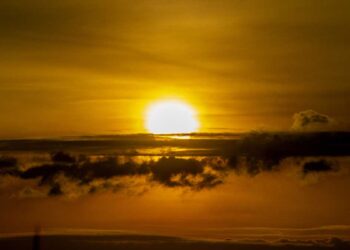 ഓസ്ട്രേലിയയുടെ-പല-ഭാഗങ്ങളിലും-ഉഷ്ണതരംഗ-മുന്നറിയിപ്പ്