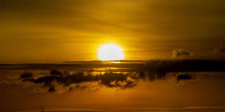 ഓസ്ട്രേലിയയുടെ-പല-ഭാഗങ്ങളിലും-ഉഷ്ണതരംഗ-മുന്നറിയിപ്പ്