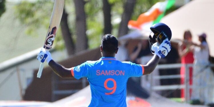 സഞ്ജു-സാംസണ്-ഇത്രയും-സ്നേഹം-എങ്ങനെ-ലഭിക്കുന്നു?-സംശയത്തിന്-മറുപടിയുമായി-ദിനേഷ്-കാർത്തിക്