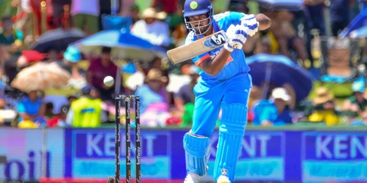 “അടുത്ത-ധോണിയാകുമെന്ന്-കരുതിയ-ക്രിക്കറ്ററാണ്-സഞ്ജു-സാംസൺ”;-ശശി-തരൂരിന്റെ-വീഡിയോ-വൈറൽ