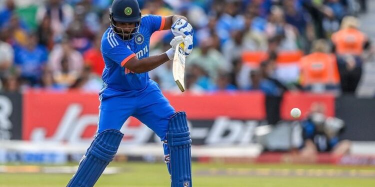 സഞ്ജു-സാംസണ്-വെല്ലുവിളി;-ആദ്യ-ഇലവനിൽ-ഇടിച്ചുകയറുക-ഈ-താരങ്ങൾ?