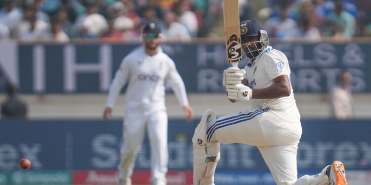 india-vs-england-live-score:-ജഡേജയെ-വീഴ്ത്തി-റൂട്ട്,-വാലറ്റം-പൊരുതുന്നു