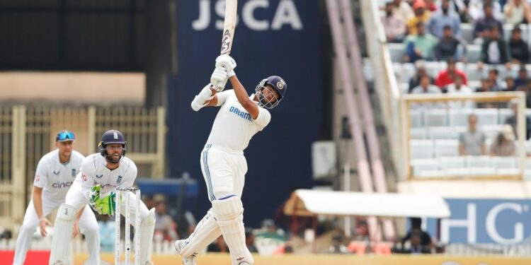 ind-vs-eng:-ജെയ്സ്വാളിനേയും-വീഴ്ത്തി;-ഇന്ത്യയെ-വിറപ്പിച്ച്-ഷോയിബ്-ബഷീർ