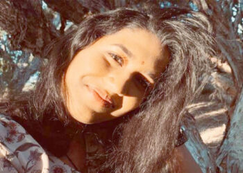 വെള്ളച്ചാട്ടത്തില്‍-വീണ്-ഇന്ത്യന്‍-വംശജയായ-യുവ-ഡോക്ടര്‍-മരിച്ചു