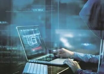 ആപ്പിളിലും-ആൻഡ്രോയിഡിലും-വൻ-സരക്ഷ-വീഴ്ച;-മുന്നറിയിപ്പുമായി-ഇന്ത്യൻ-സൈബർ-സുരക്ഷാ-ഏജൻസി