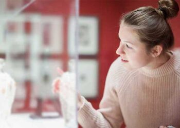 മോന:-സ്ത്രീകൾക്ക്-മാത്രമുള്ള-പ്രദർശനം-പുരുഷന്മാർക്കും-കാണാമെന്ന്-കോടതി