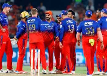 ജീവന്മരണ-പോരാട്ടത്തില്‍-ജയം;-പ്ലേ-ഓഫ്-പ്രതീക്ഷകള്‍-സജീവമാക്കി-കോഹ്ലിപ്പട