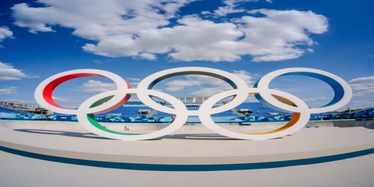 പാരീസ്-ഒളിമ്പിക്‌സ്:-ഷൂട്ടിങ്ങിൽ-മനുഭാസ്‌കർ-ഫൈനൽ-യോഗ്യത-നേടി