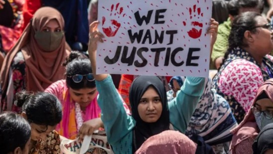 ബംഗ്ലാദേശിൽ-നടക്കുന്ന-പ്രതിഷേധത്തിൽ-32-കുട്ടികൾ-മരിച്ചു