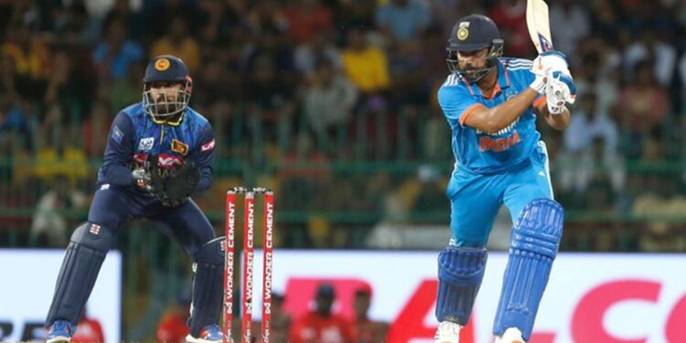 വിജയപ്രതീക്ഷയോടെ-രണ്ടാം-ഏകദിനത്തിനായി-ഇന്ത്യ;-ഇന്ത്യ-ശ്രീലങ്ക-പരമ്പര-എവിടെ​-എപ്പോൾ-കാണാം