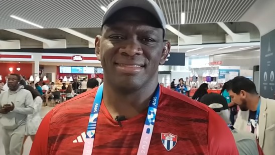 ക്യൂബൻ-നക്ഷത്രം-ഗോദവിട്ടു