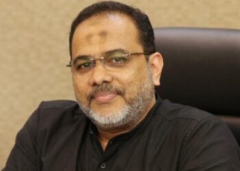 മൂന്നാമത്-ഇഖ്‌റ-കെയർ-നൗഷാദ്-നാലകത്ത്-മാനവികതാ-അവാർഡ്-ഒ-അബ്ദുൽ-ഗഫൂറിന്