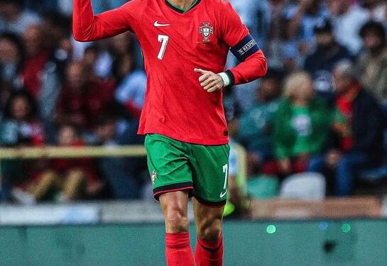 മികച്ച-ഗോൾ-സ്‌കോറർ;റൊണാൾഡോയ്ക്ക്-ആദരവുമായി-യുവേഫ