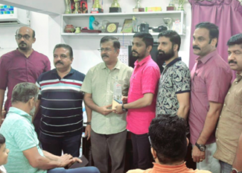 ബി-വേണുവിന്-മാസ്-യാത്രയയപ്പ്-നൽകി