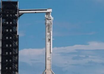 ഫാൽക്കൺ -9ന്‌-വിലക്ക്‌