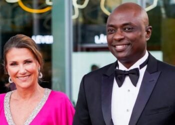 വിവാദങ്ങൾക്കൊടുവിൽ-പ്രണയസാഫല്യം:-നോർവേ-രാജകുമാരിയും-ദുർമന്ത്രവാദി-ഡ്യുറക്-വെറെറ്റും-വിവാഹിതരാകുന്നു