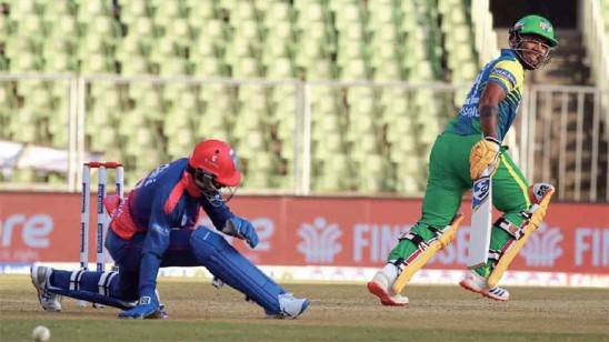 തൃശൂർ-വെടിക്കെട്ട്-;-ടെറ്റൻസിന്-ആദ്യജയം