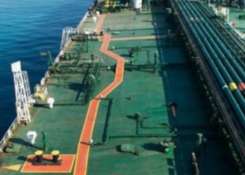 പാക്-കടലിൽ-വൻ-എണ്ണ-ശേഖരം