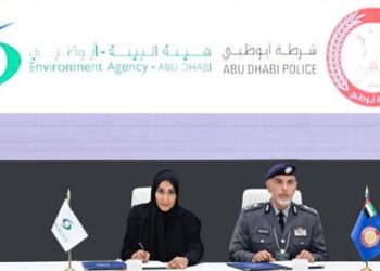 പരിസ്ഥിതി-സംരക്ഷണം:-അബുദാബി-പൊലീസും-പരിസ്ഥിതി-ഏജൻസിയും-ധാരണാപത്രത്തിൽ-ഒപ്പ്-വച്ചു