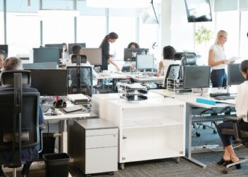 വേതന-സംരക്ഷണ-നിയമം-പാലിച്ചില്ല:-57,-398-സ്വകാര്യ-സ്ഥാപനങ്ങൾക്ക്-മുന്നറിയിപ്പ്-നൽകി-ഒമാൻ