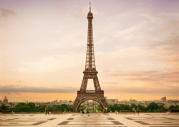 പാരീസ്-ഇനി-പ്രണയ-ന​ഗരമല്ല;-പട്ടികയിൽ-ഒന്നാമതായി-മൗയി