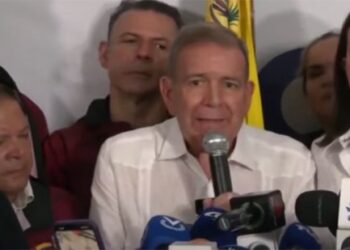 എഡ്‌മുണ്ടോ- ഗോൺസാലസ്‌- നാടുവിട്ടു